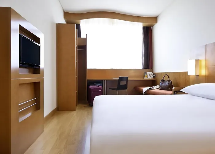 3-Sterne-Hotel: Ibis Abu Dhabi Gate