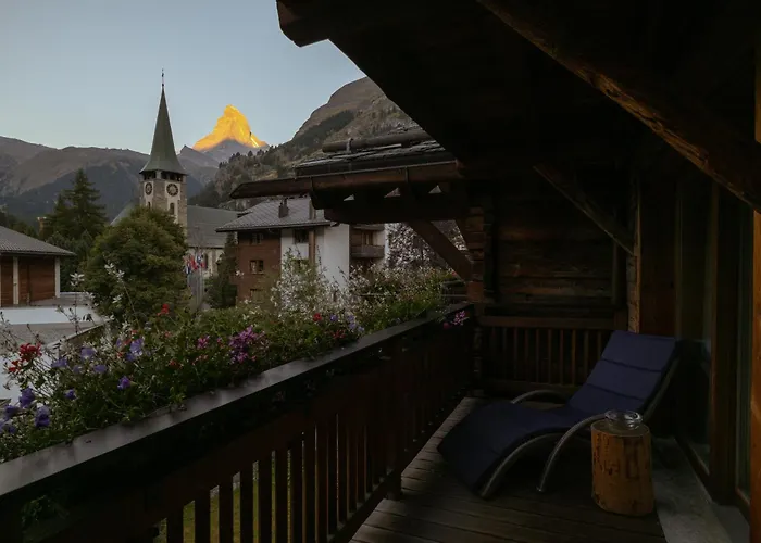 Hotel nahe College: Matterhorn Lodge Boutique Hotel & Apartments