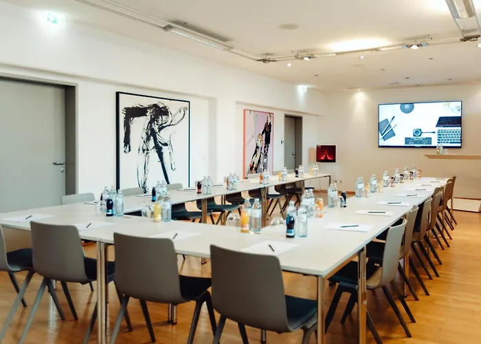 Augarten Art , A Member Of Design s