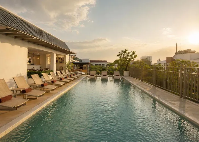 Casa Vimaya Riverside