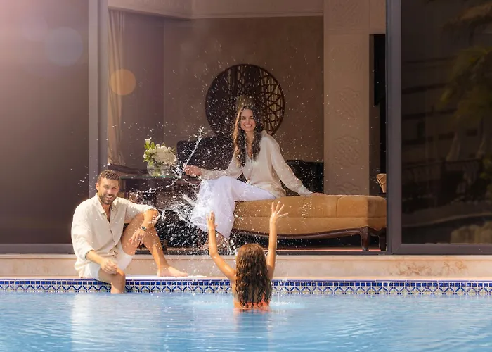 Hotel mit Pool: Jumeirah Zabeel Saray Dubai
