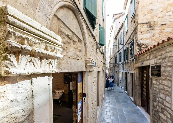 Grgur Ninski Rooms