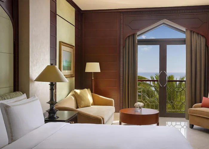 Wellness Hotels Al Husn