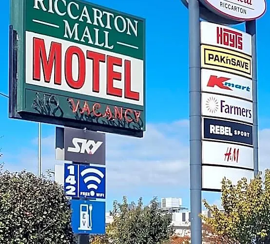 Riccarton Mall