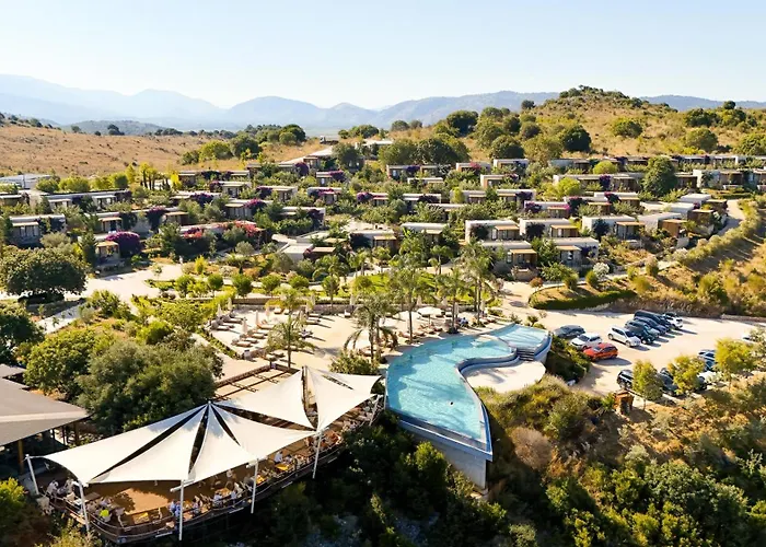 ARAMERAS Resort