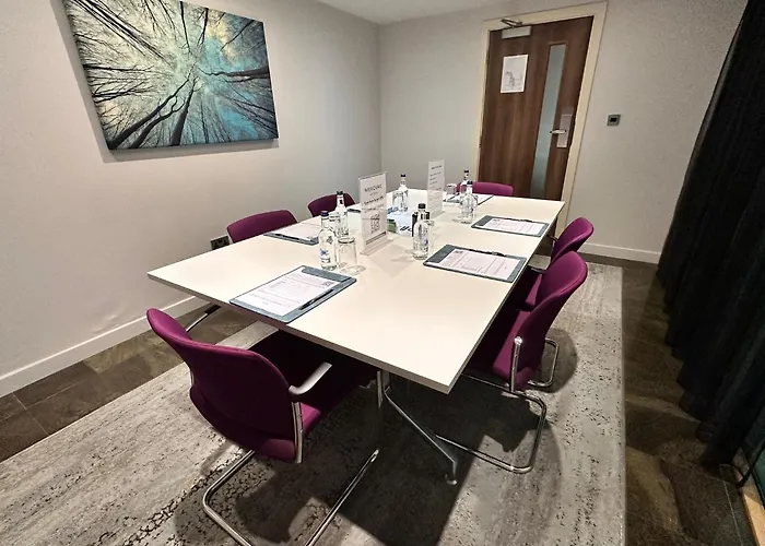  Mercure London Paddington