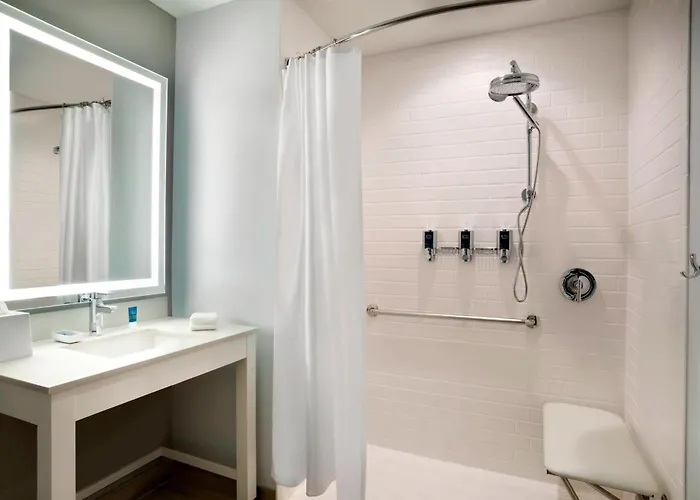 Four Points By Sheraton Miami Airport