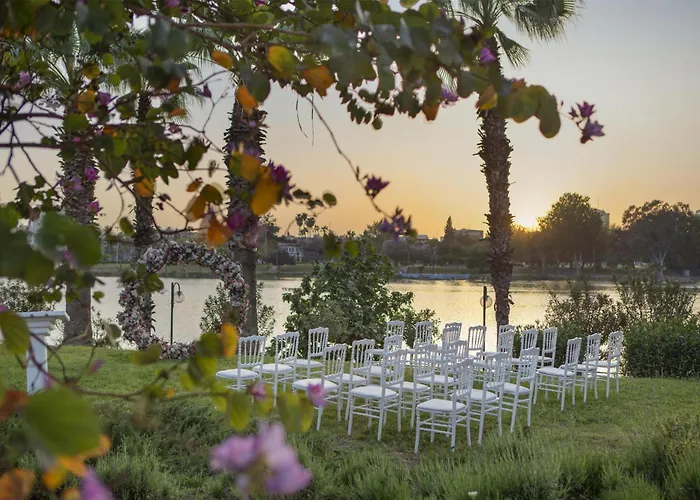 Hotel Am Adana Hiltonsa
