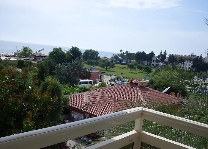 3-Sterne-Hotel: Villa Adora Beach