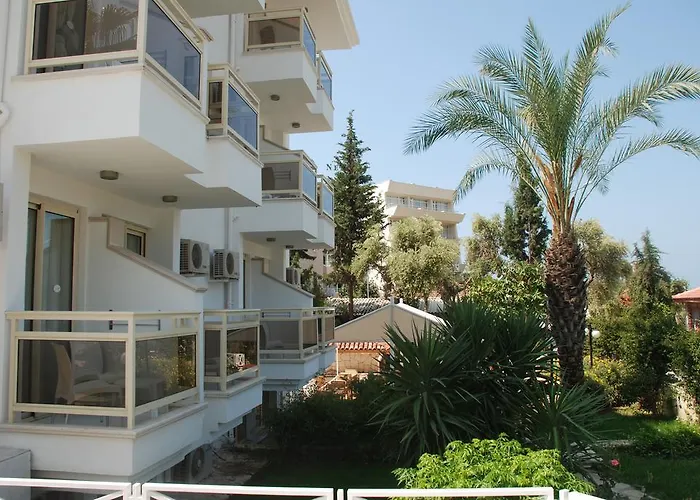 3-Sterne-Hotel: Villa Adora Beach