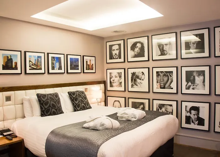  Le Monde