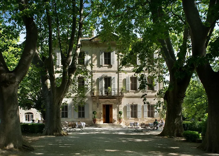 Hotel Chateau Des Alpilles