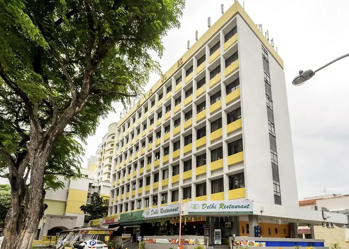 L At Broadway