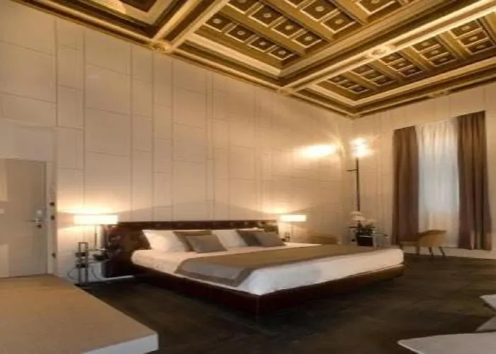 Luxushotel: Piazza Del Gesu' Luxury Suites