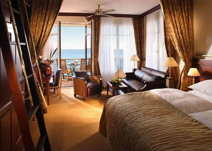 5-Sterne-Hotel: Yachthafenresidenz Hohe Düne