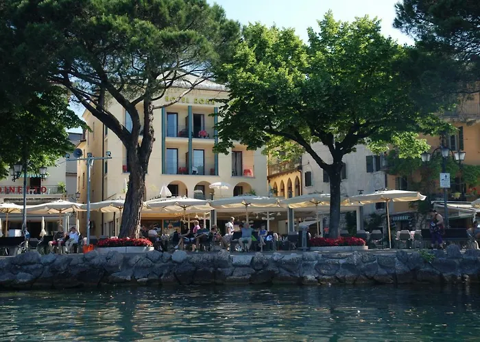 Hotel mit Hund Roma