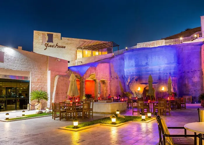 Petra Guest House Hotel